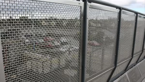 Horizontal fence-7